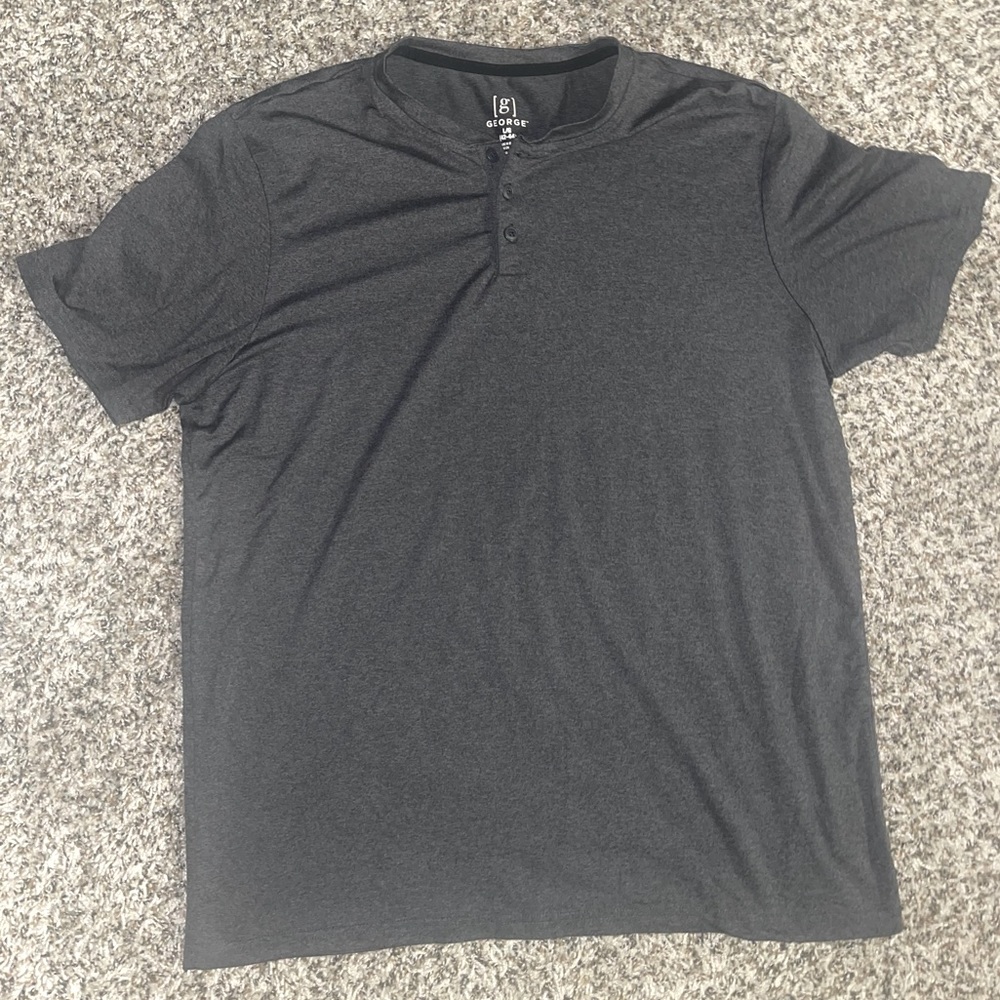 George T-Shirt size L